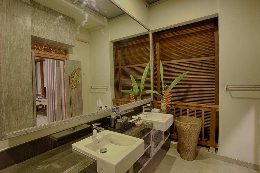 Villa The Poh Jimbaran Exterior foto