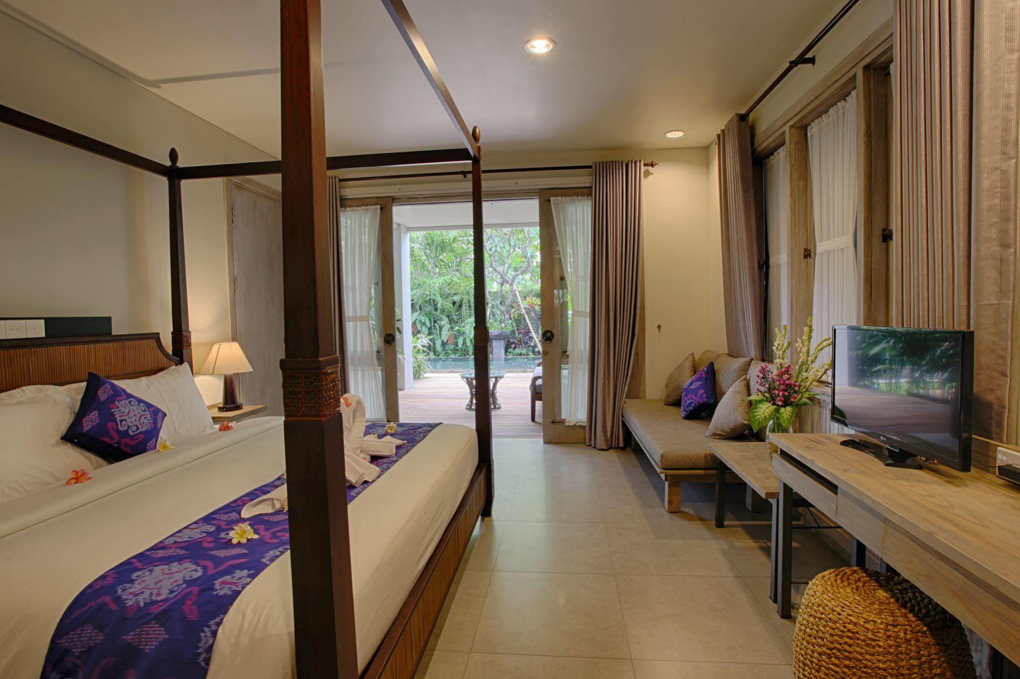 Villa The Poh Jimbaran Exterior foto